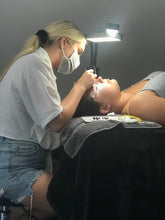 Load image into Gallery viewer, Certified Eyelash Extension Training Perth - Refresher Course